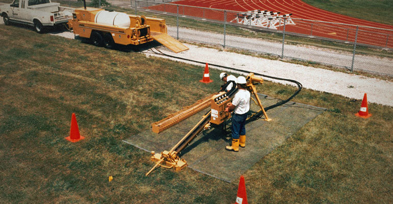 Horizontal directional drill