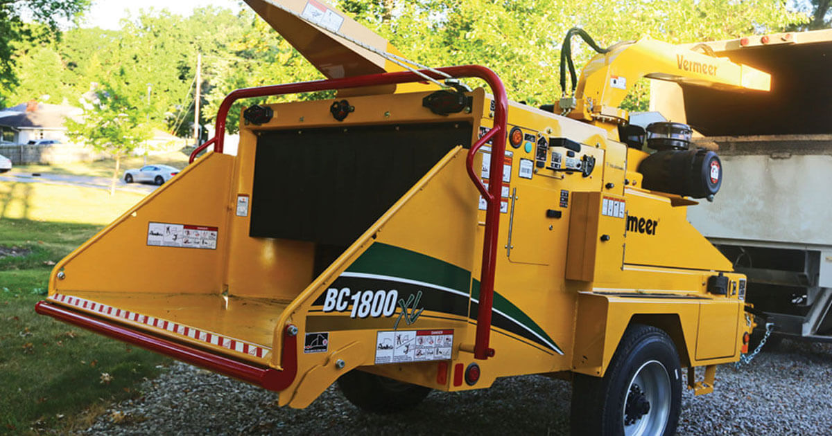 Vermeer BC1000XL Brush Chipper With Gas Engine Tree Care, 51% OFF