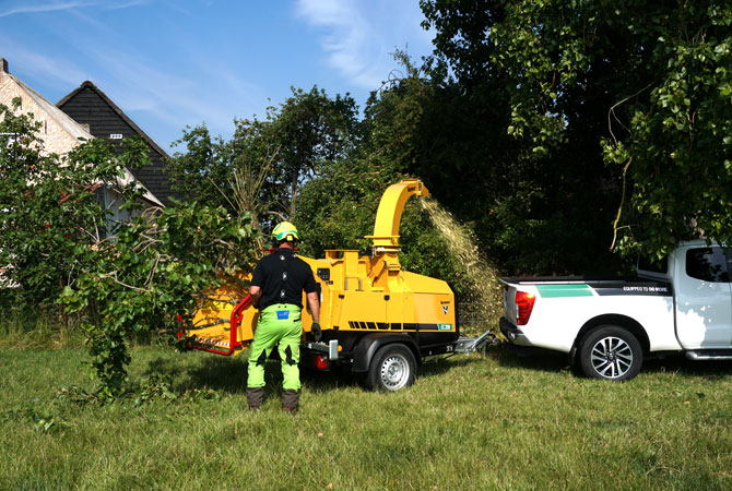 Vermeer Bc200 European Brush Chipper For Tree Care Projects